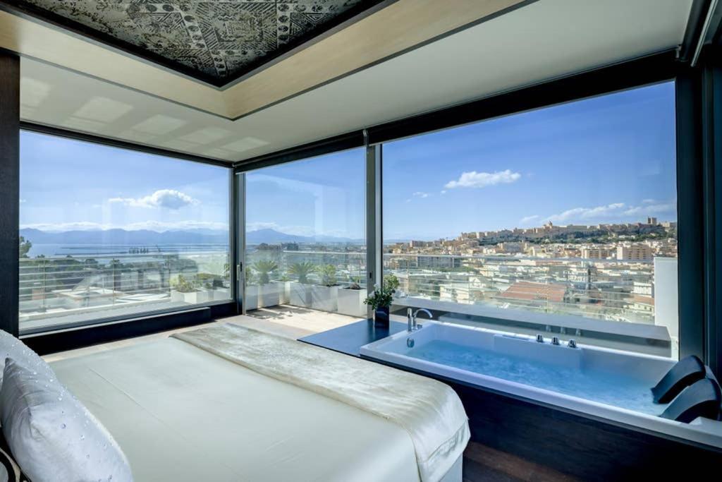 Luxury Panoramic Suite In Cagliari Ngoại thất bức ảnh